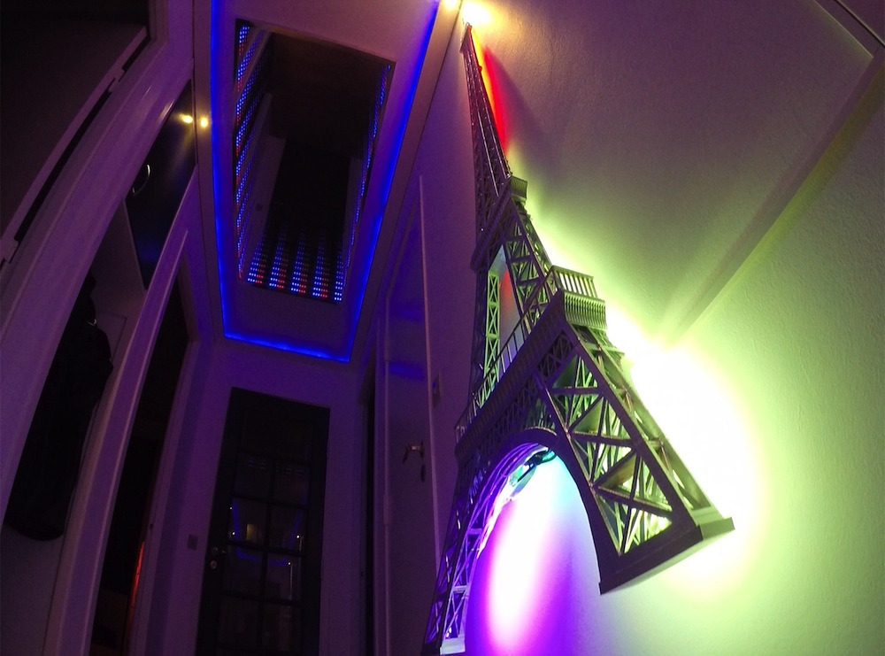 Simplify3D - 3D printed Eiffel tower illuminated wall art